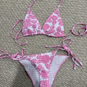 Women's Pink and White Floral Triangl Ties Bikini Set